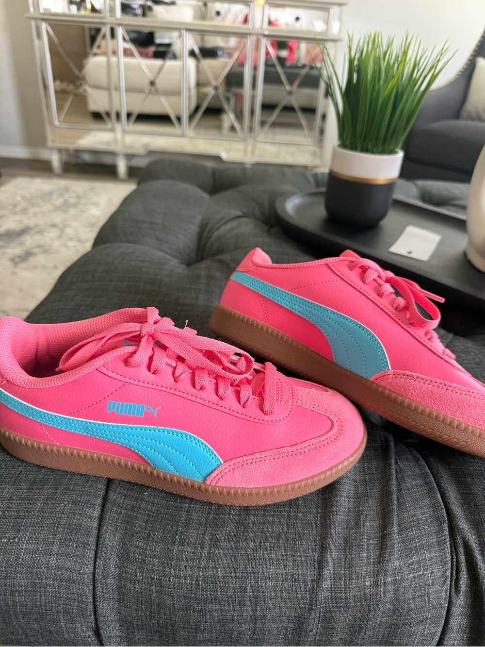 Puma Sneakers